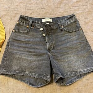 Abercrombie & Fitch Curve Love Dad High Rise shorts